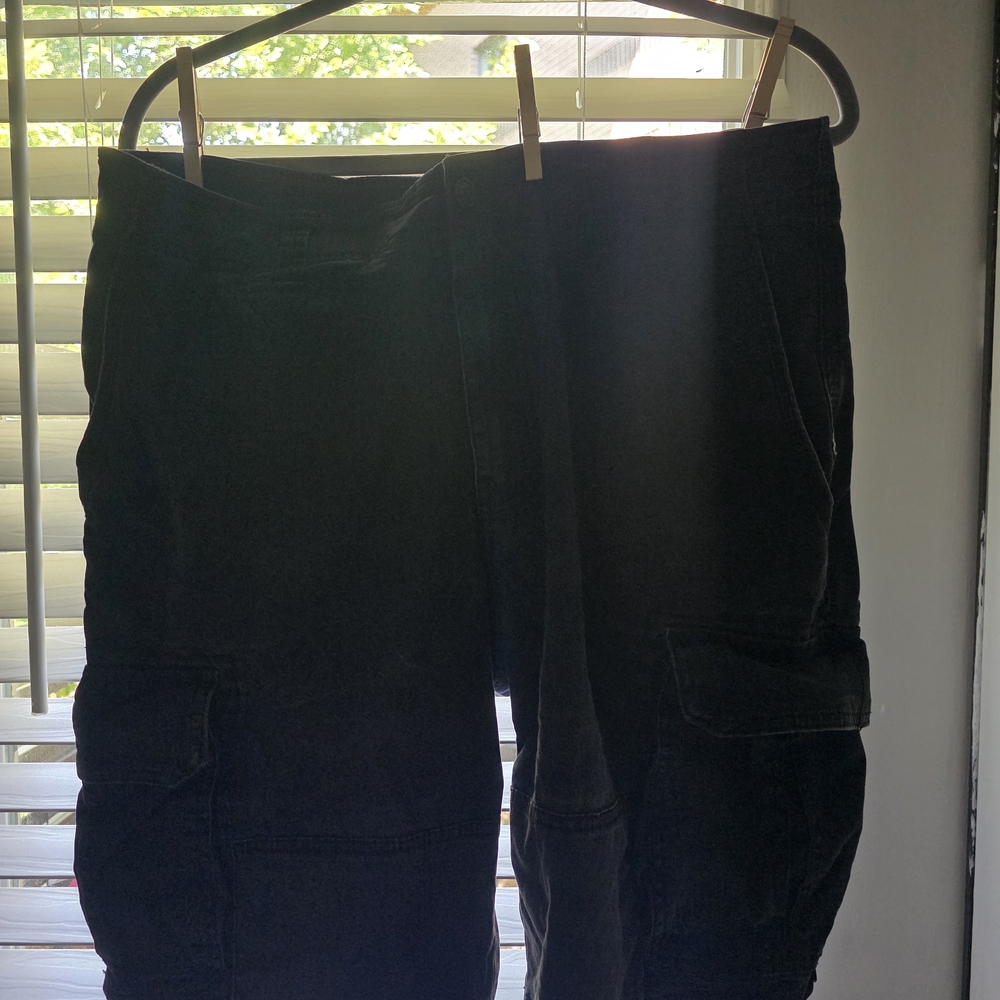 Goodfellow & Co Men's Cargo Shorts - Size 34 - Black - Good Condition